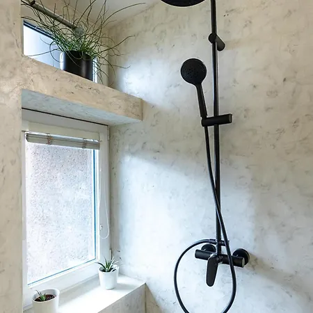 شقة Solaris اوسترافا